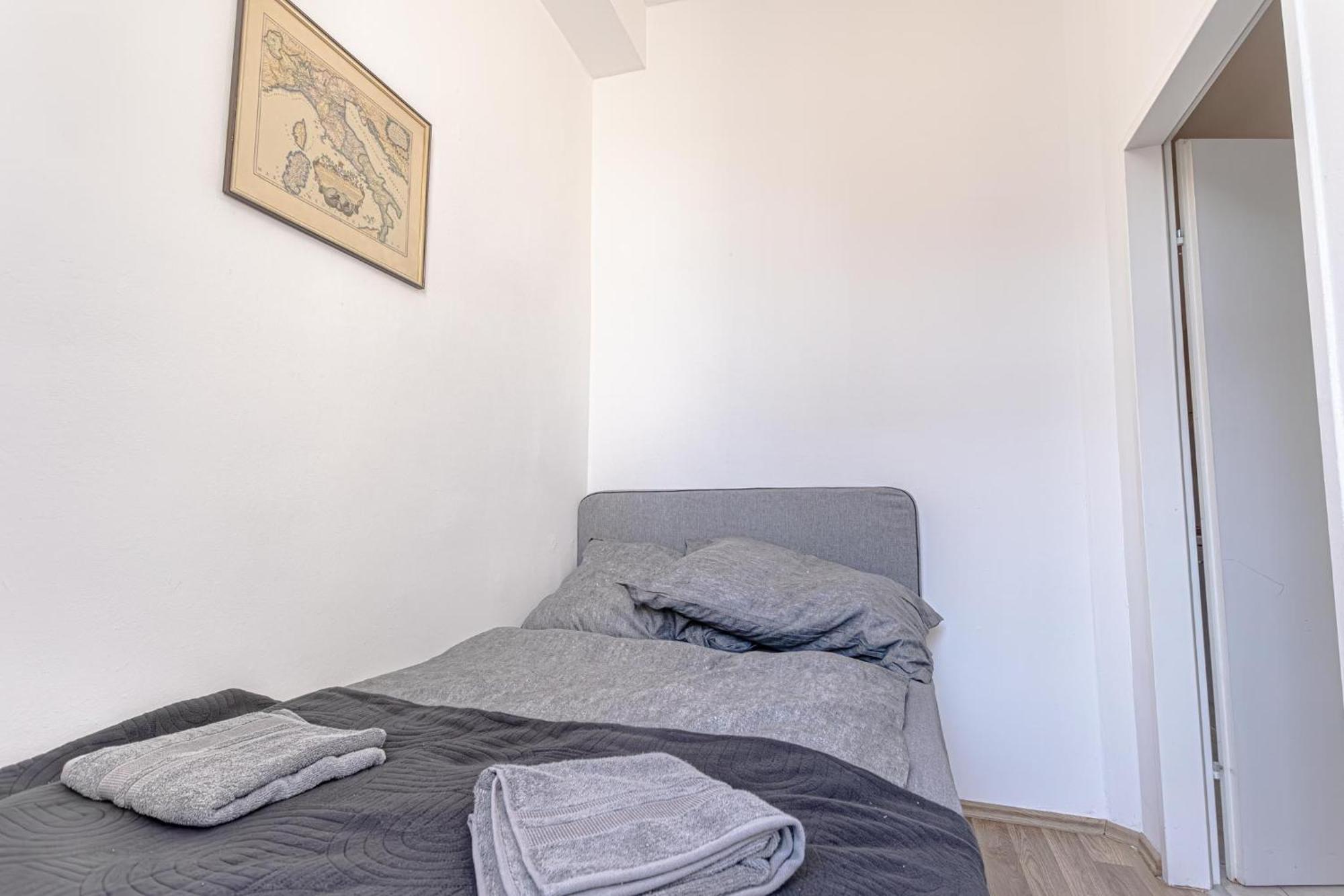 Explore Vienna 2Br And 1Lr Retreat Near Westbahnhof Luaran gambar